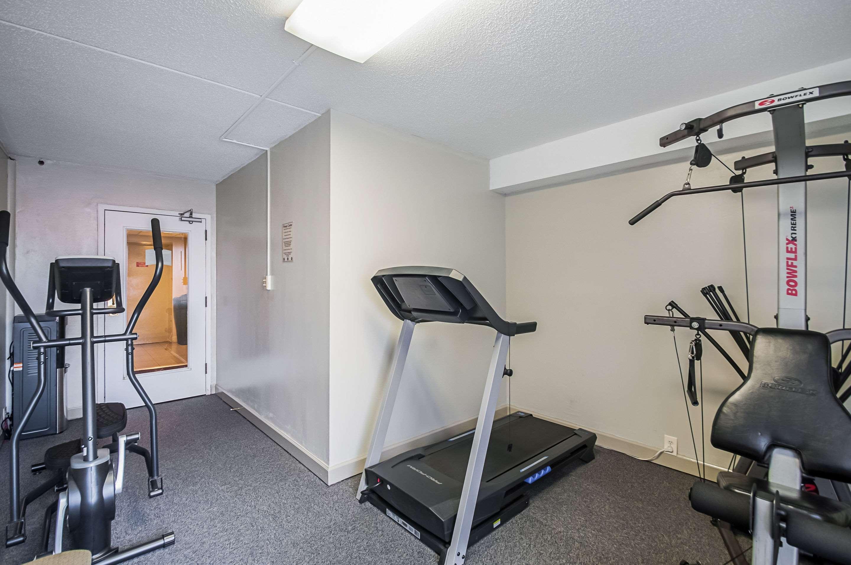 Quality Inn Near Potomac Mills Удбридж Екстериор снимка